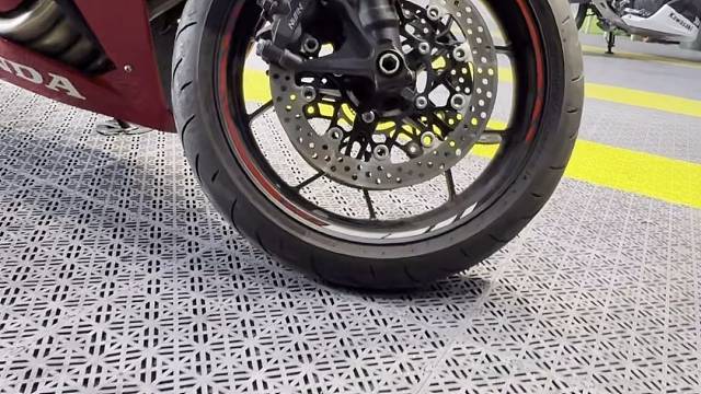 23年本田cbr650r