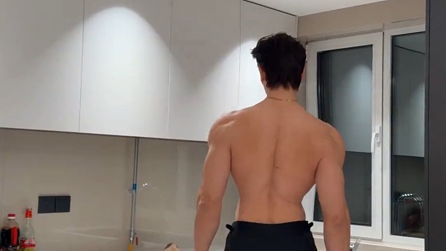 宝宝饭好了，来吃嘛