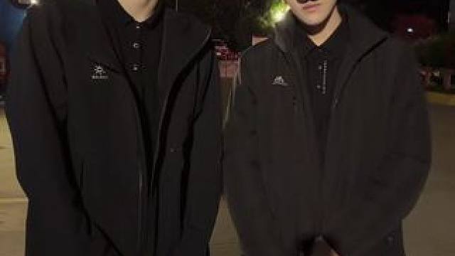 一个看够了 那两个呢