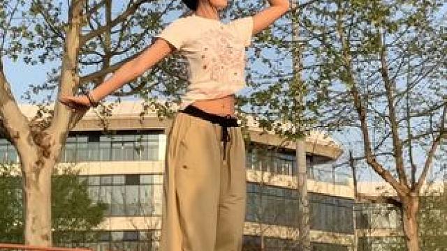 阳光才能让我感受到春天来了