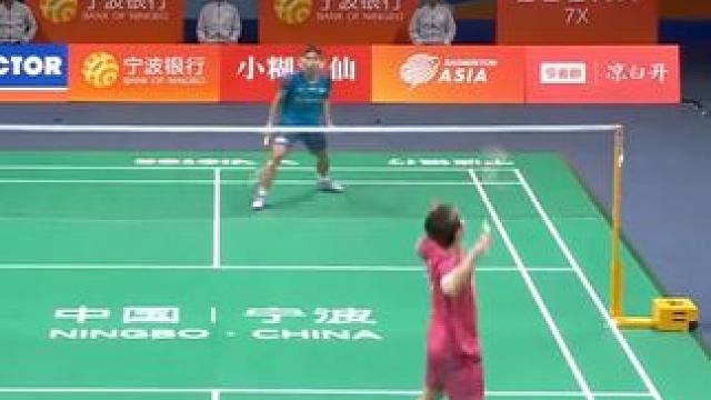 独扛国羽男单大旗，石宇奇2-0奈良冈功大晋级半决赛！ #