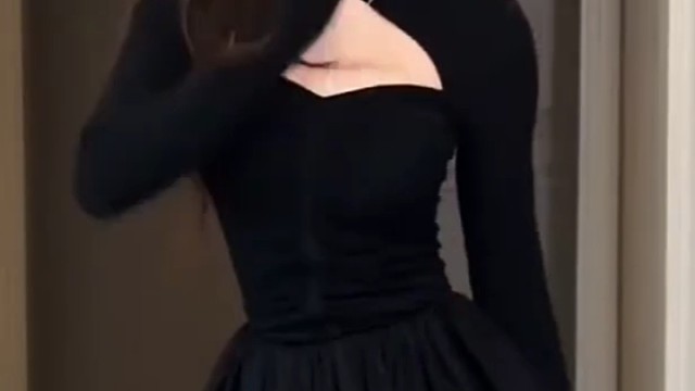 变装舞蹈