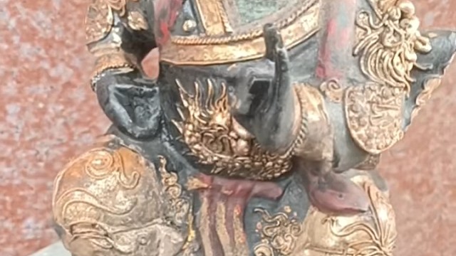 闽南地区法主公木雕造像