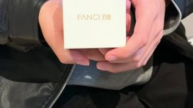 爱是两个人共同完成的作品