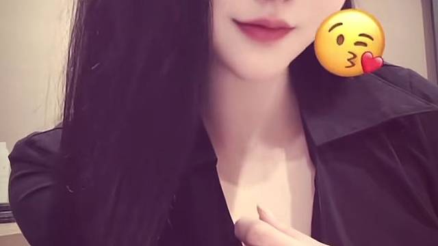 直到有人说他的世界需要我这份吵闹～～