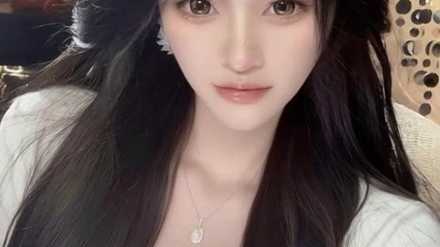 月光缠绵 躲在心里面
