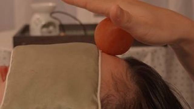 在广州“敲”舒服的头部放松秒睡啦