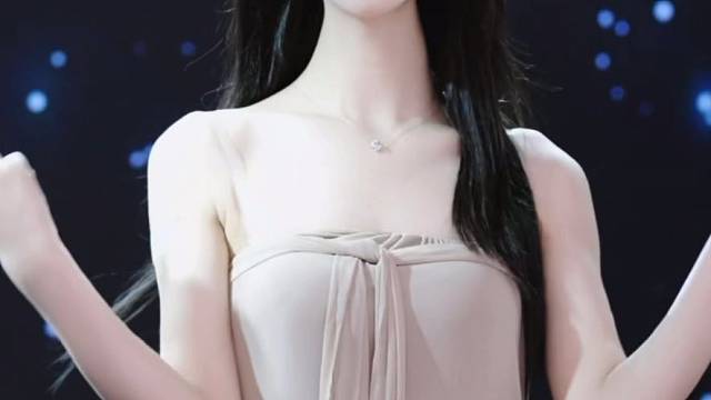 (*^．^*) 亲亲~