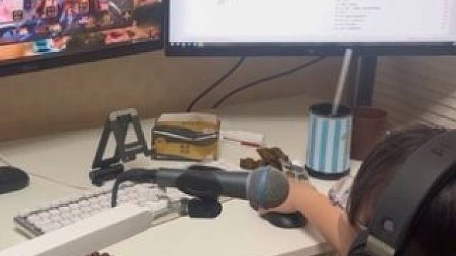 日常与女将军交流三国杀心得，哈哈。
