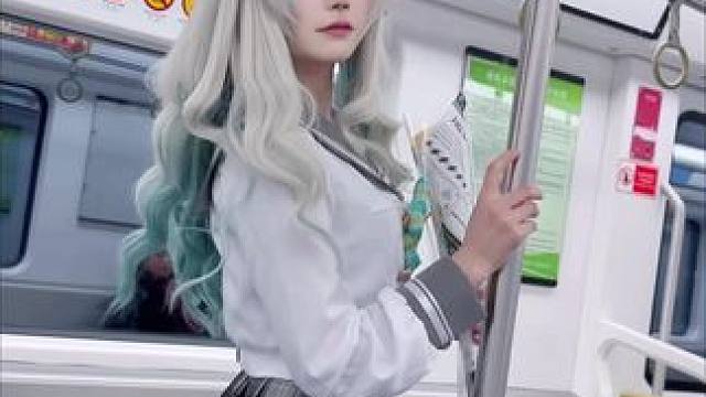 我爱得静悄悄
