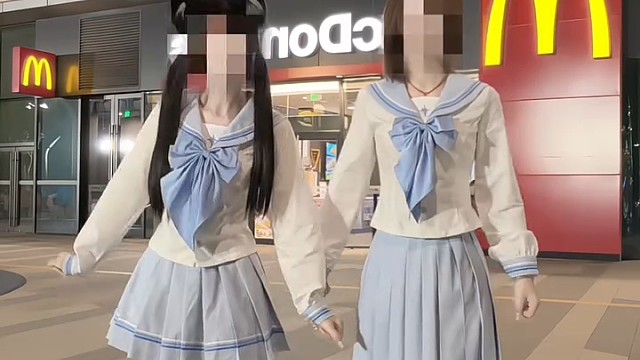 我和诡秘就这样诶诶诶诶 #jk #闺蜜舞 #萌妹子 #双人舞
