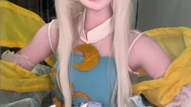 莉莉背包