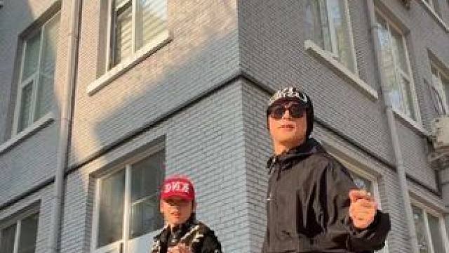 小舞一下
