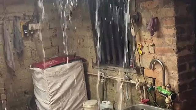 暴雨