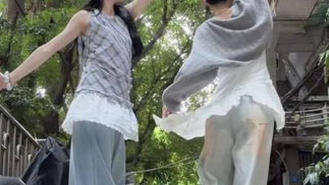我们一起跳支舞