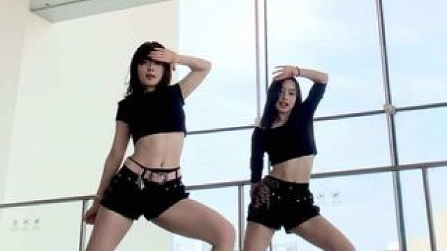 跳了原版觉得粉丝真的好会加音乐，进行曲好带感！