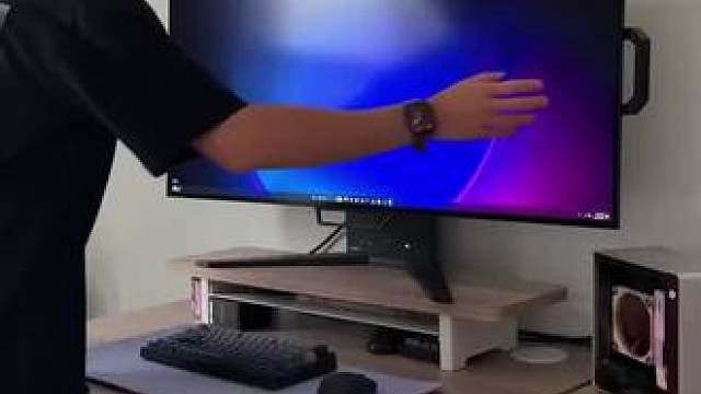 原来曲面屏显示器是这么诞生的