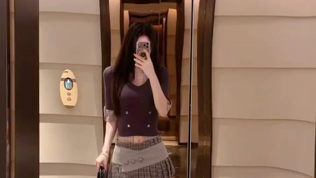 不迎合，不将就，做自己就好。