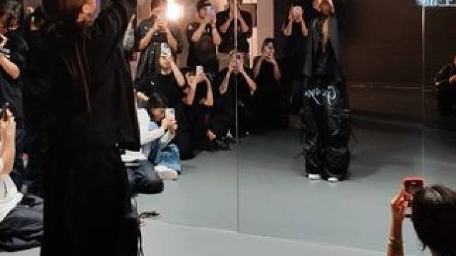 只想安安静静地跳个舞 你会从舞蹈里感受到我的温柔