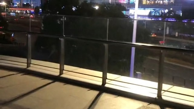 魔都夜未眠：陆家嘴“三件套”的璀璨时刻