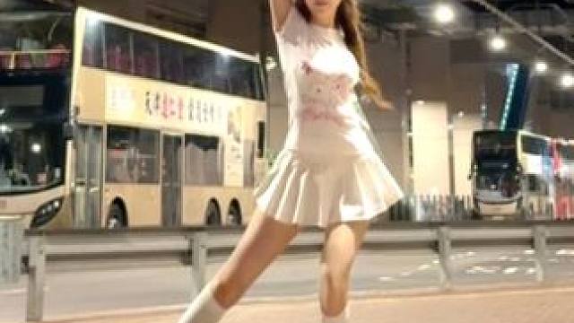 像打开一瓶苹果汽水