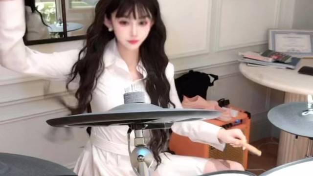 梦鸽：凤舞九天  #架子鼓手