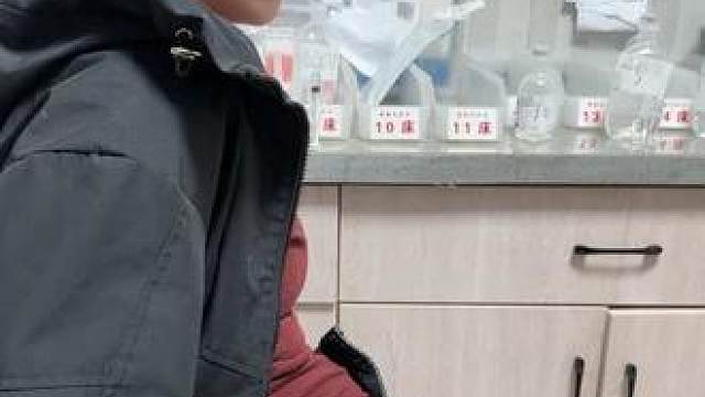 我就说说，她为啥给我拔了一次又一次？#医院趣事 #搞笑视频 #玩的就是真实 #打针