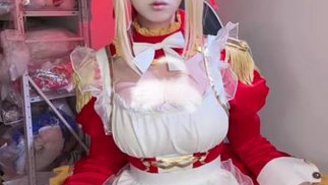 很不高兴为你服务_