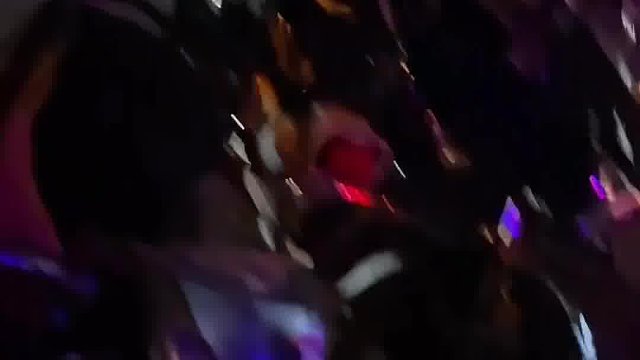 抓住一枚酷酷的妹妹