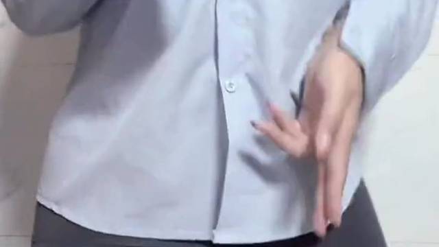 往上搂一搂啊