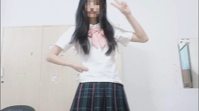 onekiss舞蹈，就跳到了这了，头发快炸了