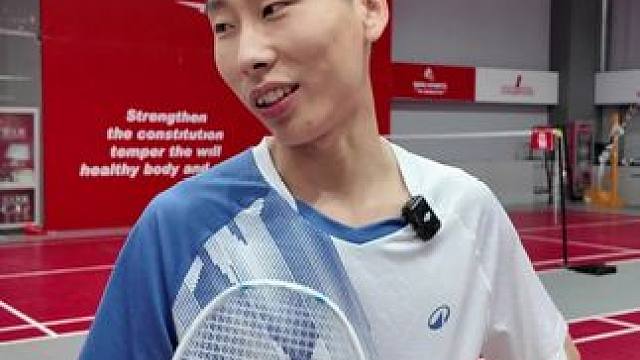 你就这么执着在小区楼下打球吗？