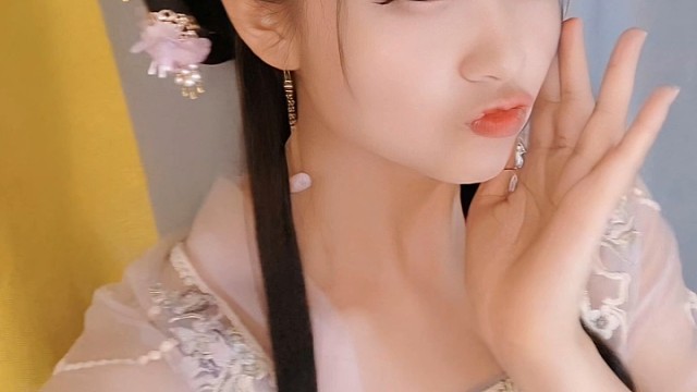 百变姗姗