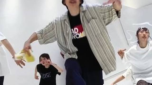 今天是找放松呼吸的律动感呀