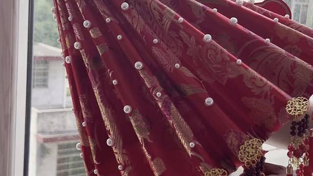中式红布金凤凰婚伞新娘伞手工制作