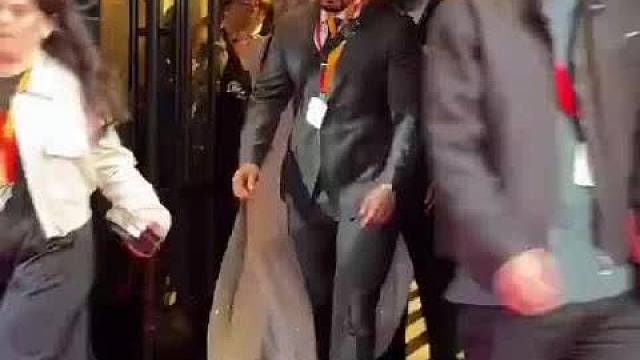 BLACKPINK全员MetGala！！！ ​​​