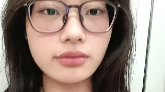 占有欲犯了 路过的都跟我报备一下