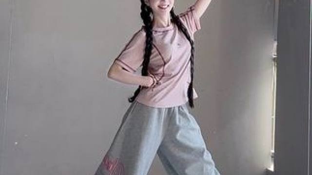 跳个简简单单的小舞