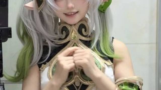 你说你喜欢萌妹 我可不是萌妹 我是小萝卜•ωಣ