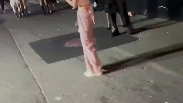 果然，爱都给了不缺爱的人。