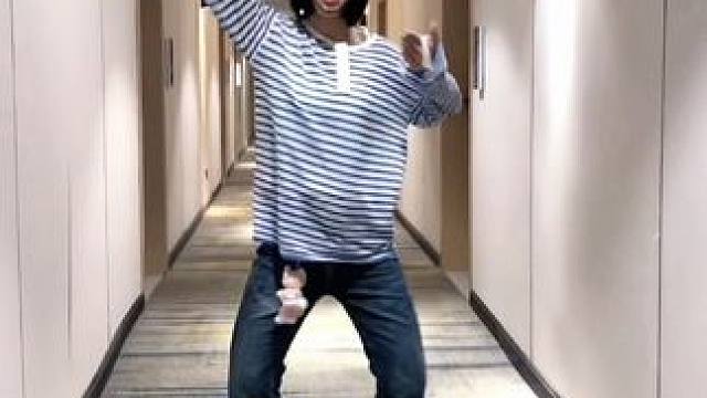 演唱会前一晚就这样（现在被淋4⃣了