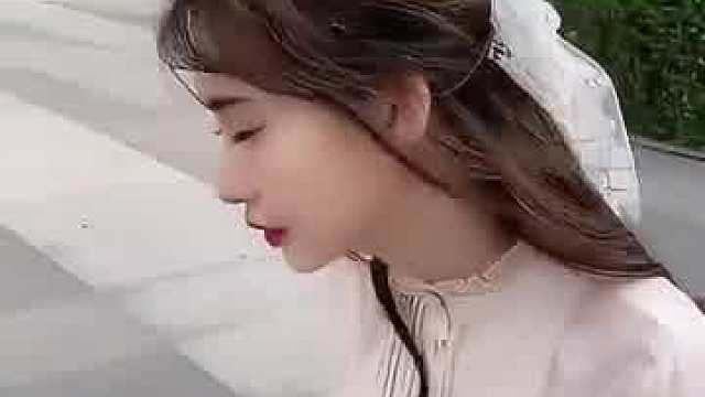 美女去高铁站多少钱呀？。。。