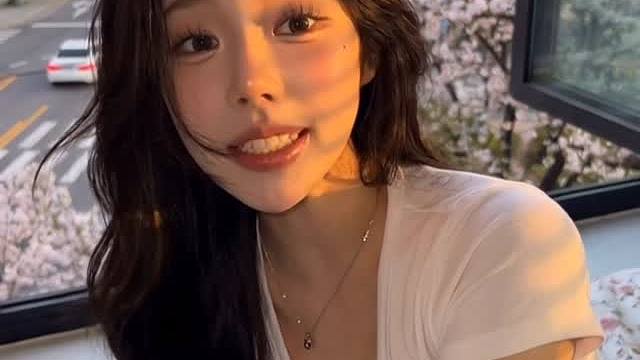 试着去想些奇怪的事情]就试试看嘛]只要试着去想些怪念头就好]你敢不敢想些怪东西呀]你敢想奇怪的事情试试