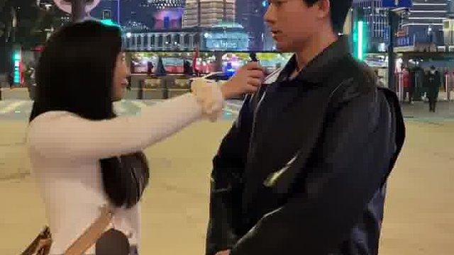 身材和长相选一个的话 你们最在意什么 ？长得好看的女
