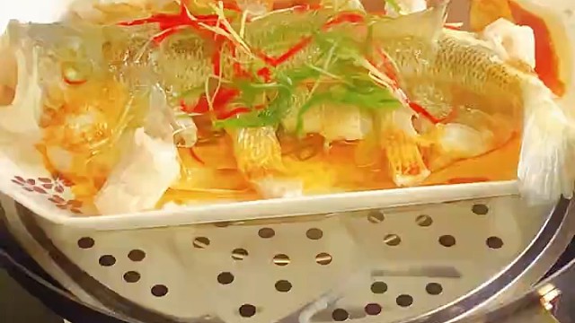 清蒸鲈鱼做法