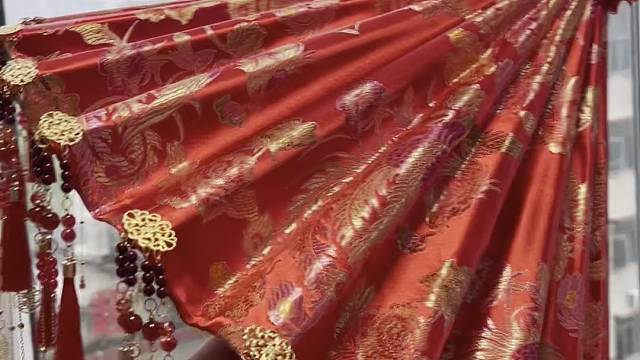 中式金丝提花凤凰婚伞新娘伞手工制作