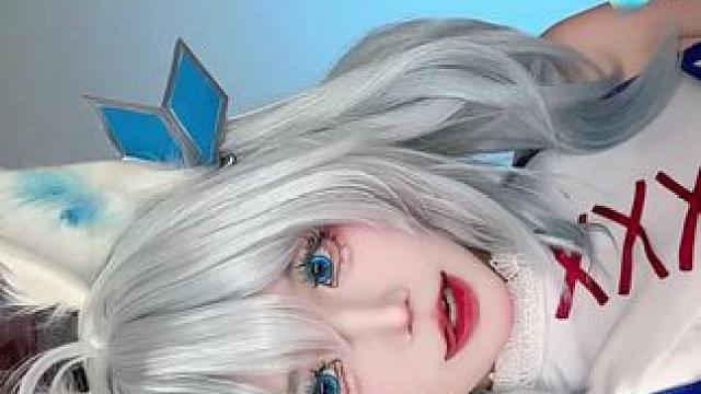 刹那会变得很强