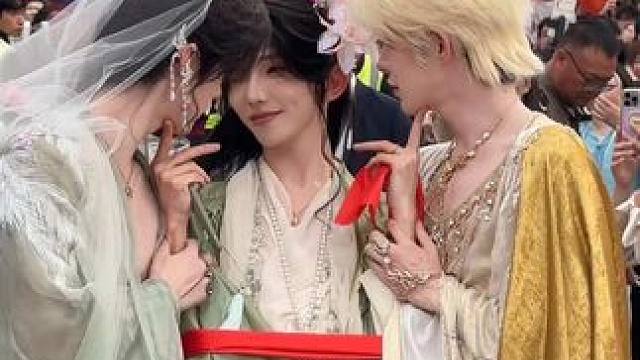 能让姐姐开心是小狐狸的荣幸 5.16我们合肥见。
