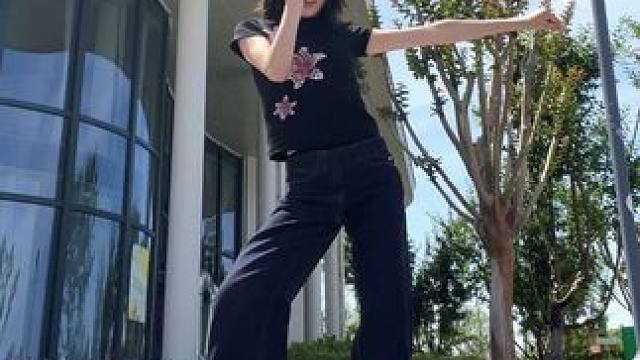 就这样反复跳