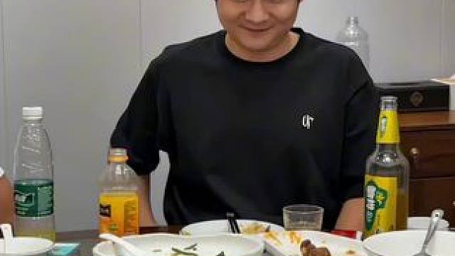 作品由ai生成